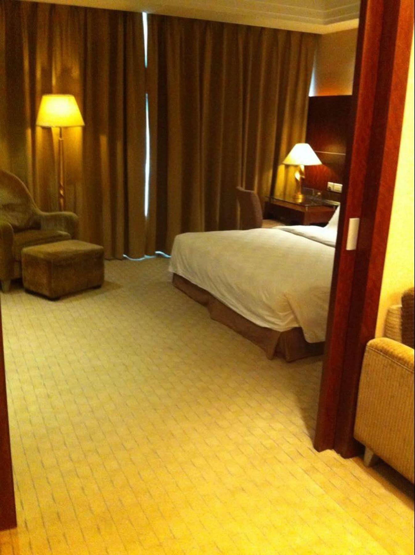New Times Hotel Shenzhen Railway Station Luaran gambar