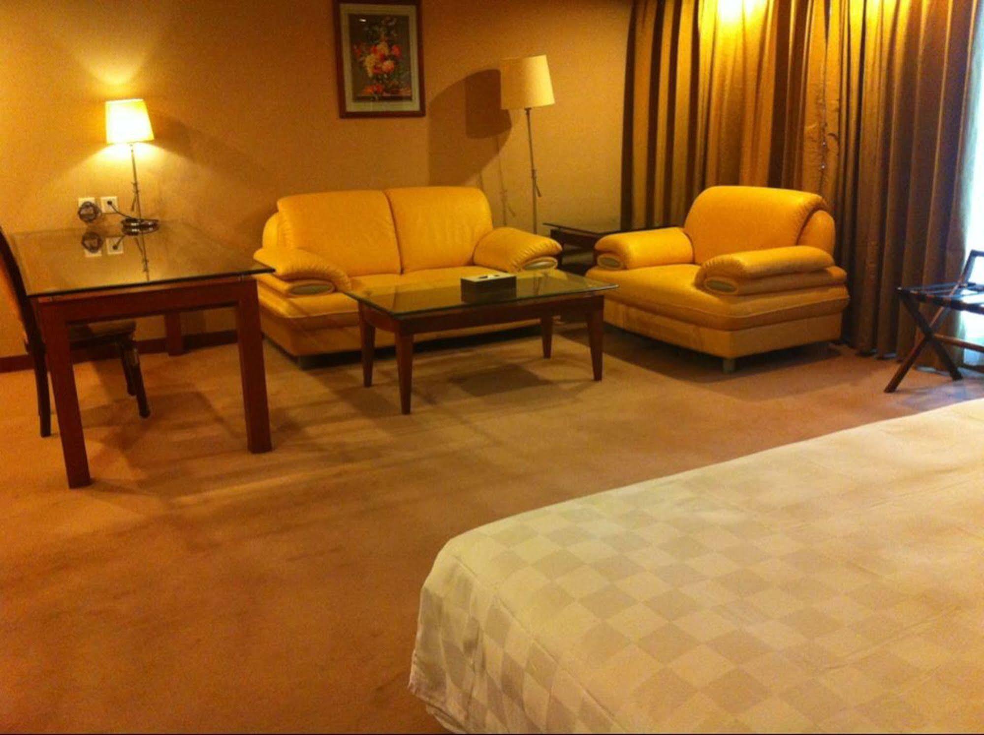 New Times Hotel Shenzhen Railway Station Luaran gambar